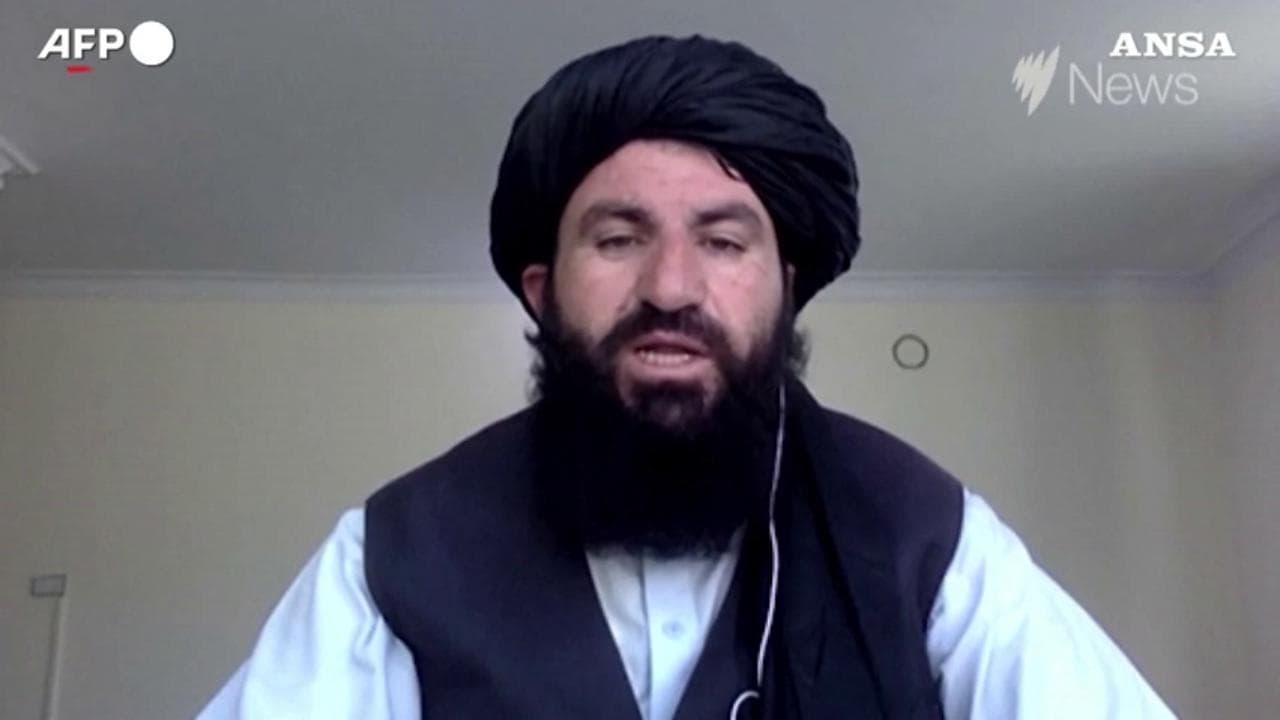 Afghanistan, i talebani vietano lo sport alle donne: "Non è necessario"