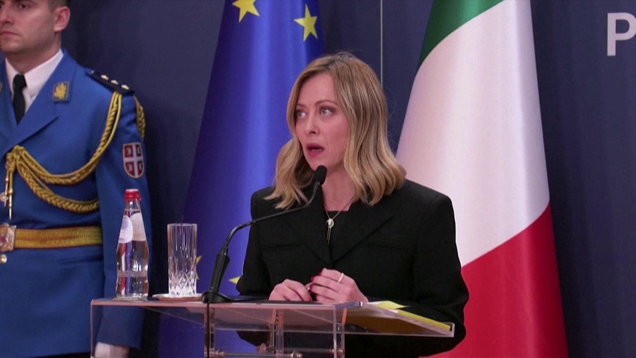 Meloni in Serbia: "Vi sosteniamo in Eu. Alleati nel contrastare immigrazione su rotta balcanica"