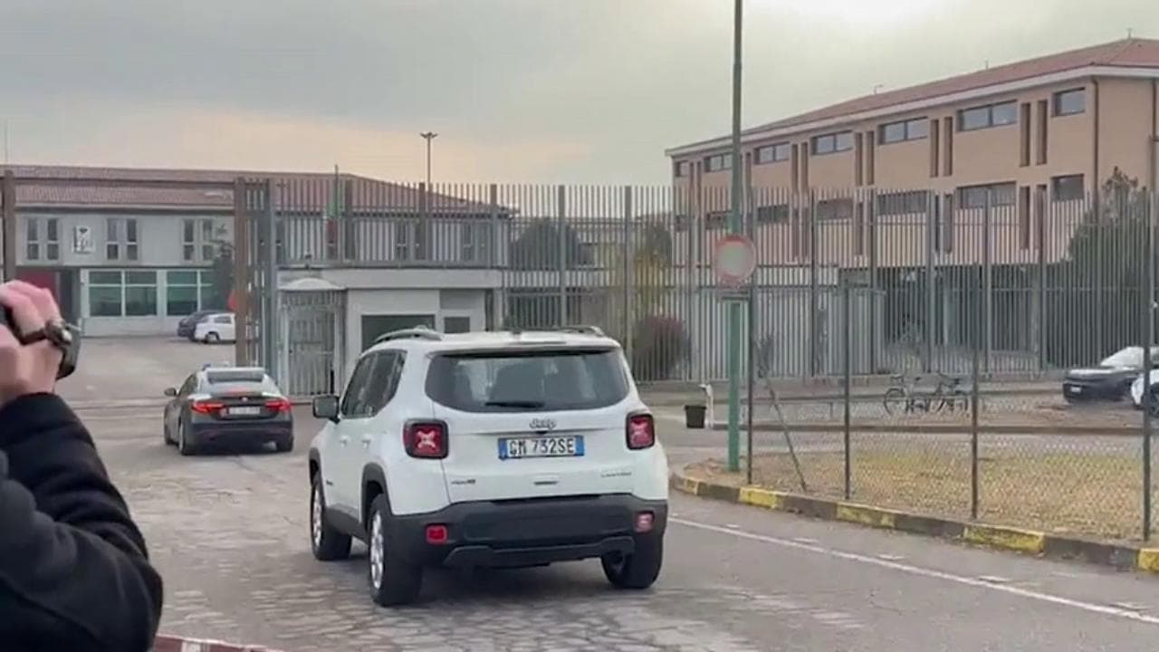 Giulia Cecchettin, l'avvocato di Turetta e il Gip arrivano nel carcere per l'interrogatorio