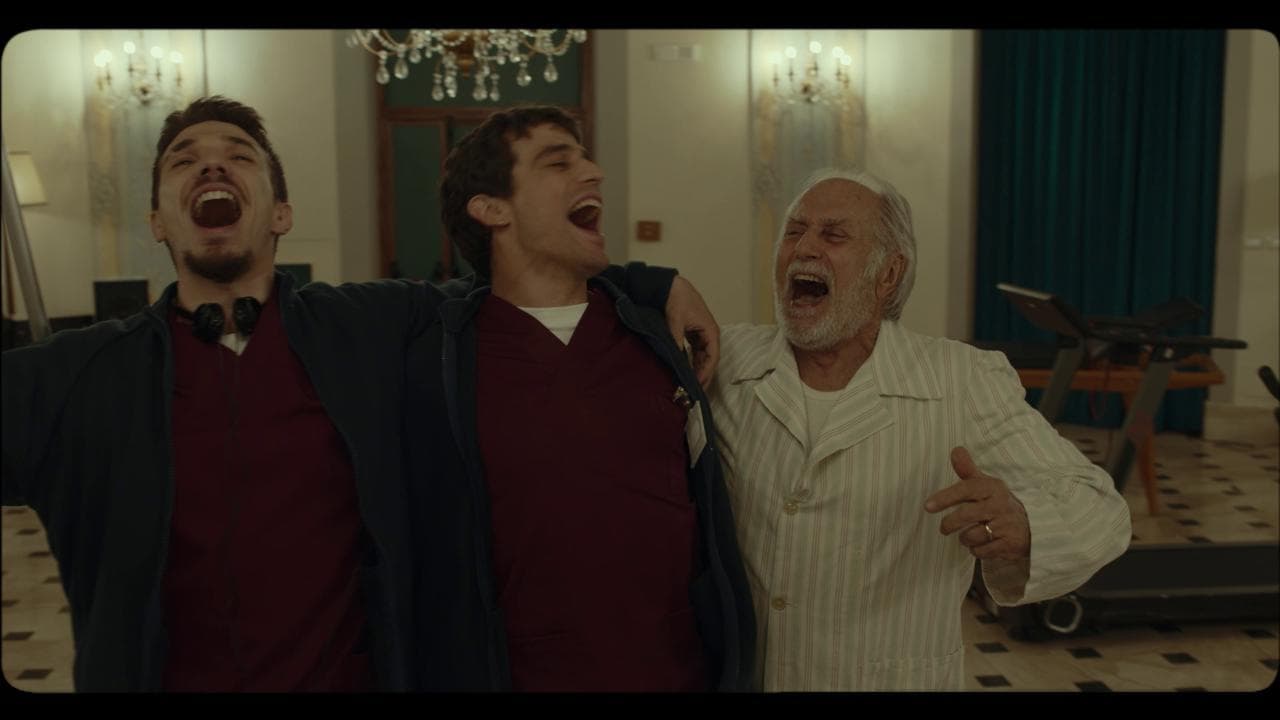 'Il punto di rugiada' il nuovo film di Marco Risi - clip Il ballo