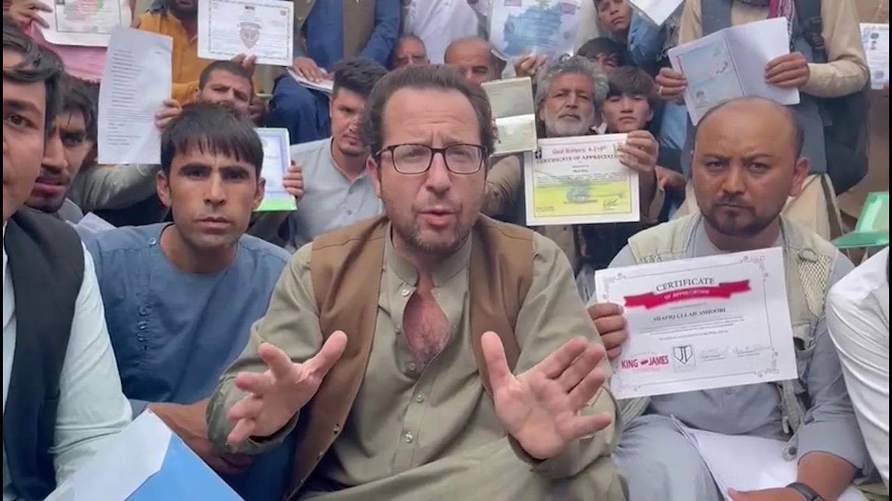 Storie e voci dei dimenticati di Kabul: studenti, collaboratori, cittadini americani e un afghano italiano