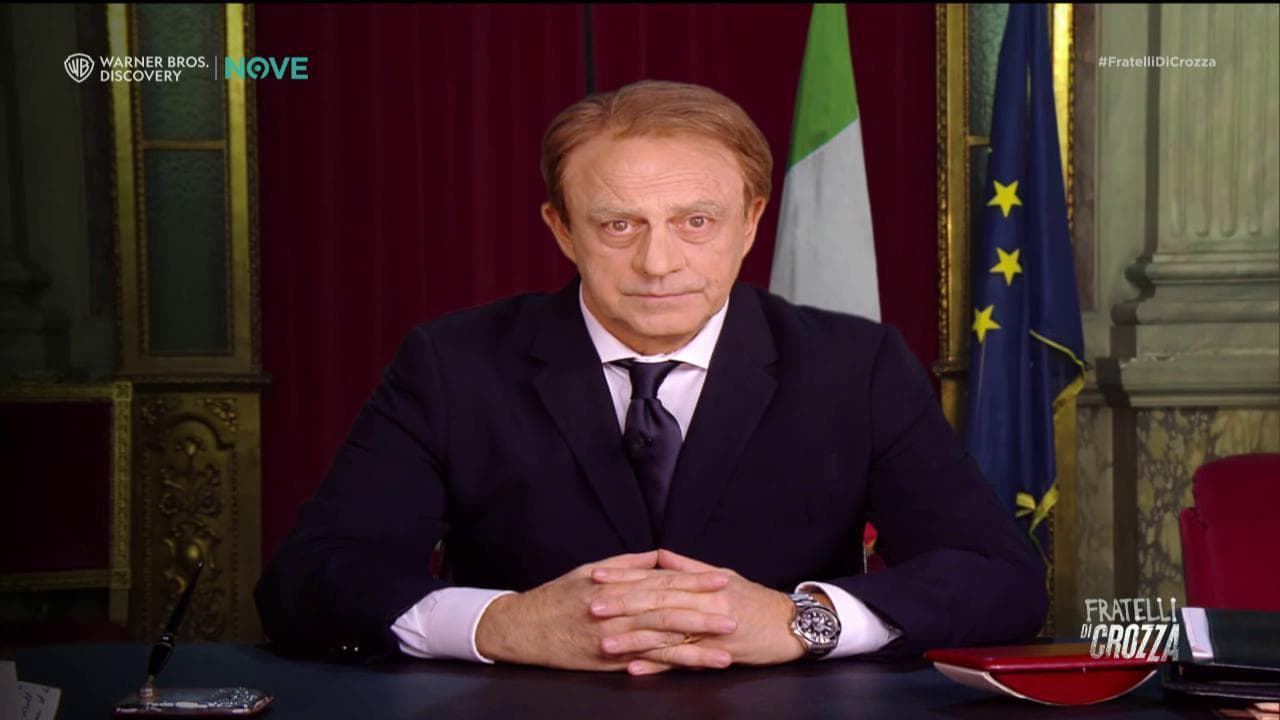 Crozza/Lollobrigida: "Diamo per legge a tutti i viaggiatori del Frecciarossa un'auto con autista"