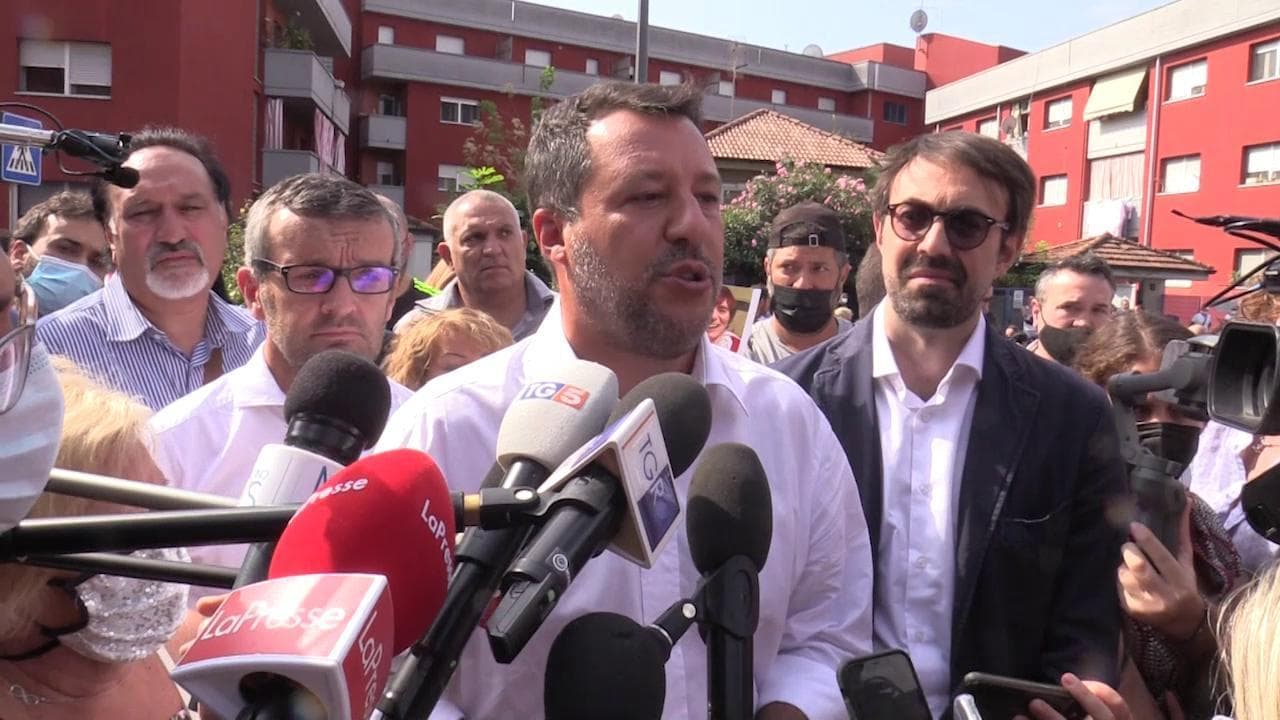 Governo, Salvini: "O Lamorgese comincia a fare il suo lavoro o si faccia da parte"