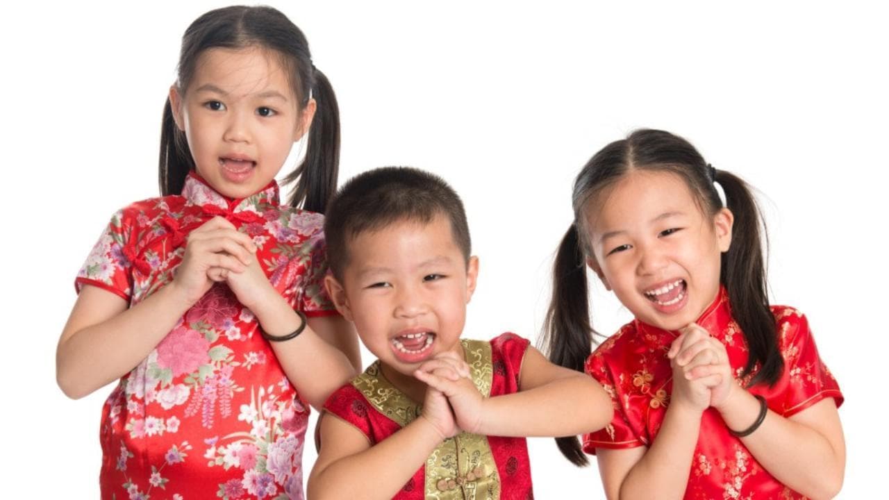 Cina, da due a tre figli: approvata la modifica sulla pianificazione familiare