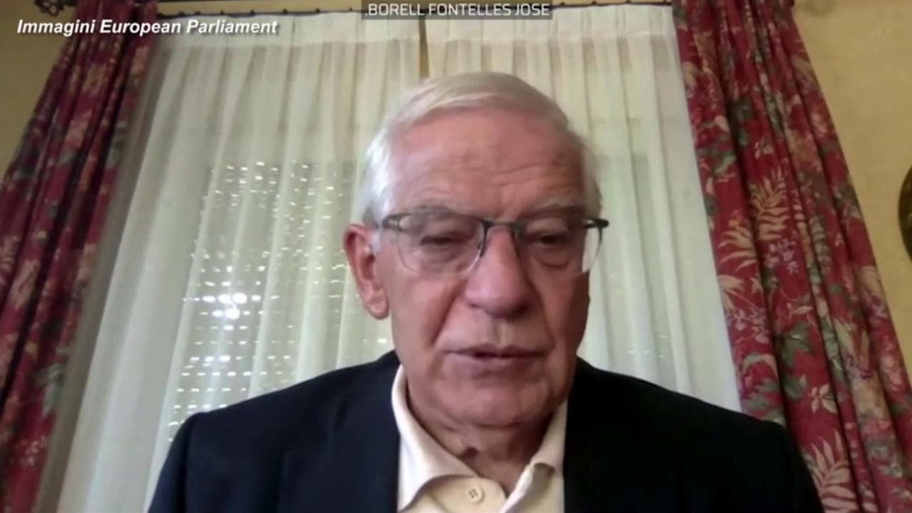 Afghanistan, Borrell: "Parlare con i talebani non significa riconoscerli"