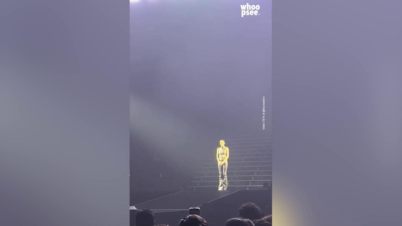 Elodie, tutti in silenzio per Giulia Cecchettin al concerto a Napoli
