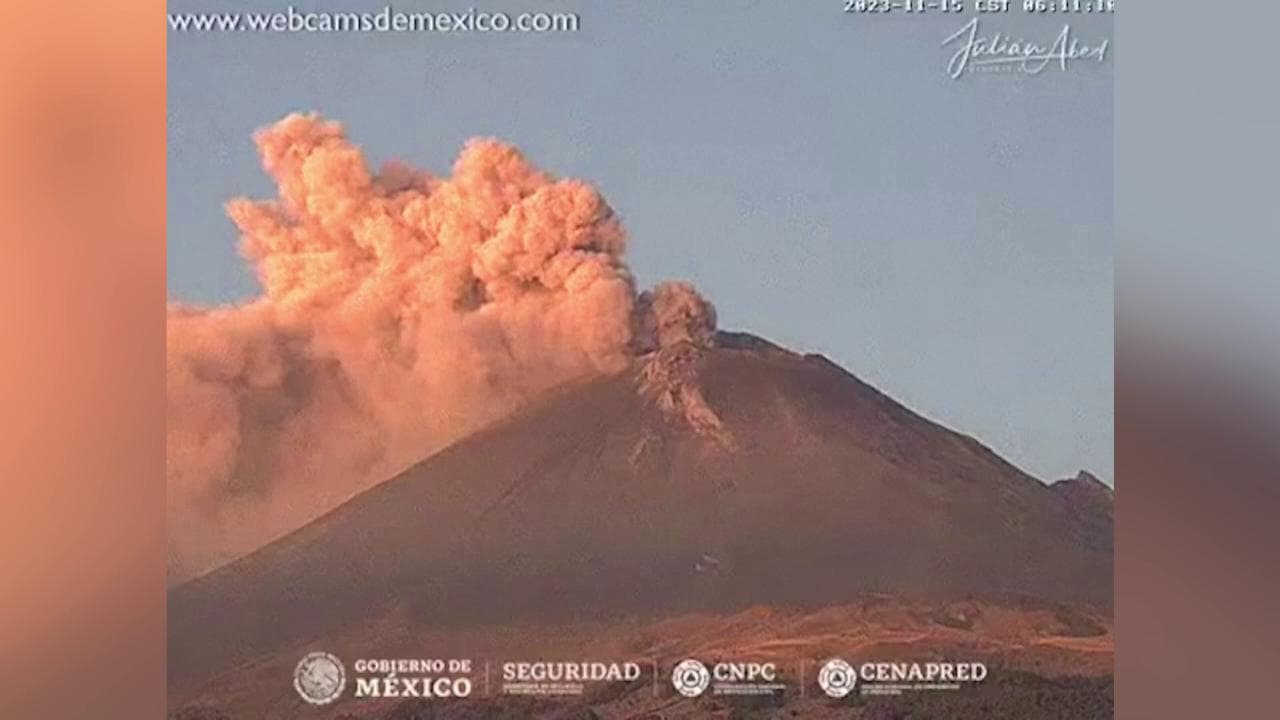 Fumo e cenere avvolgono il Popocatépetl: la nuova eruzione del vulcano messicano