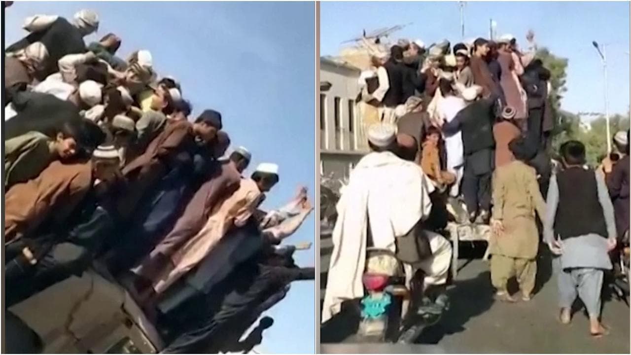 Afghanistan, sostenitori dei Talebani festeggiano in piazza a Kandahar la presa della città