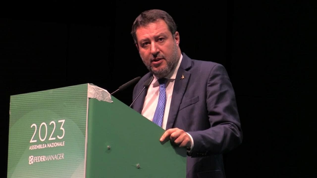 Sciopero generale, Salvini: "Mi hanno dato dello squadrista, le parole hanno un peso"