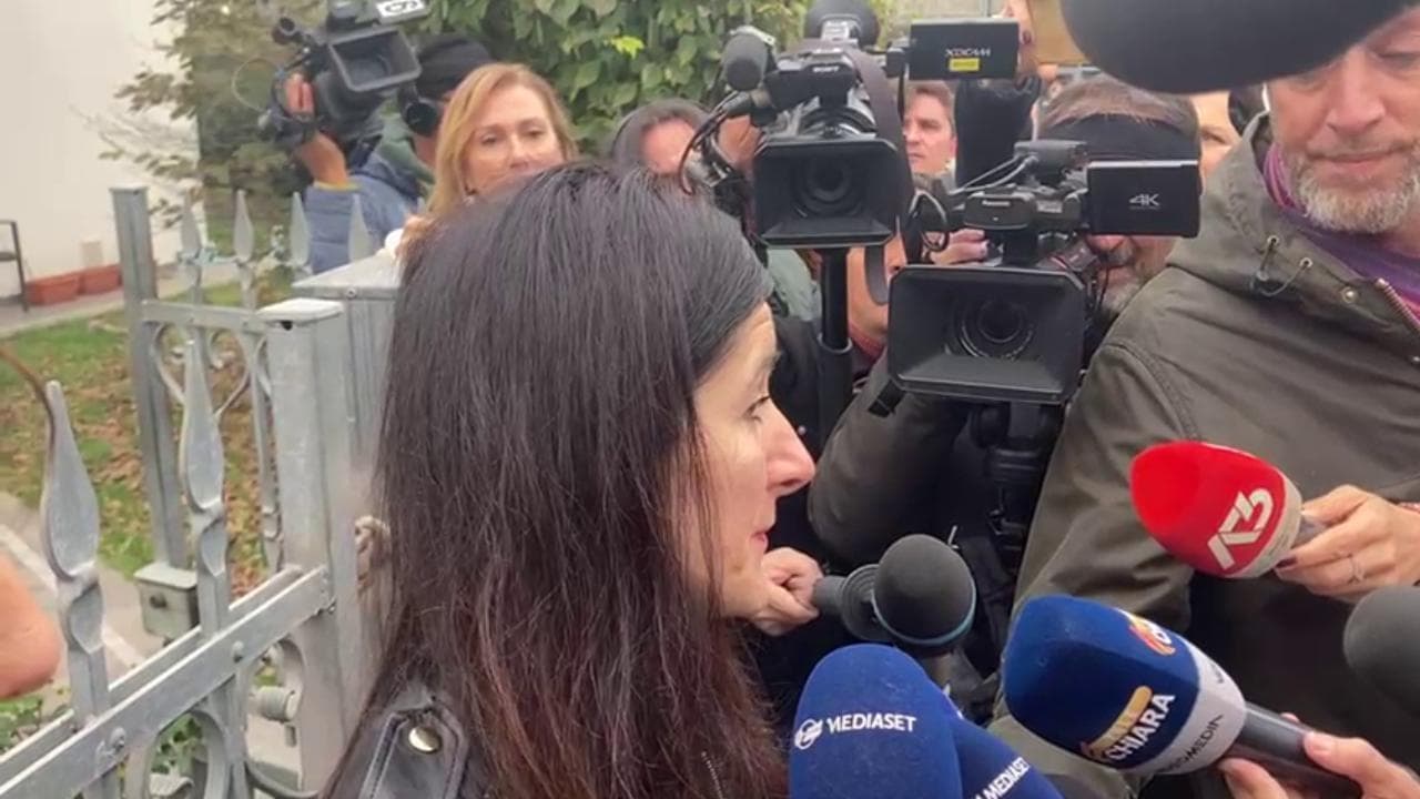 L'appello della zia di Giulia Cecchettin: "Tornate a casa, vi aspettiamo". Ai cittadini: "Aiutateci a trovarli"