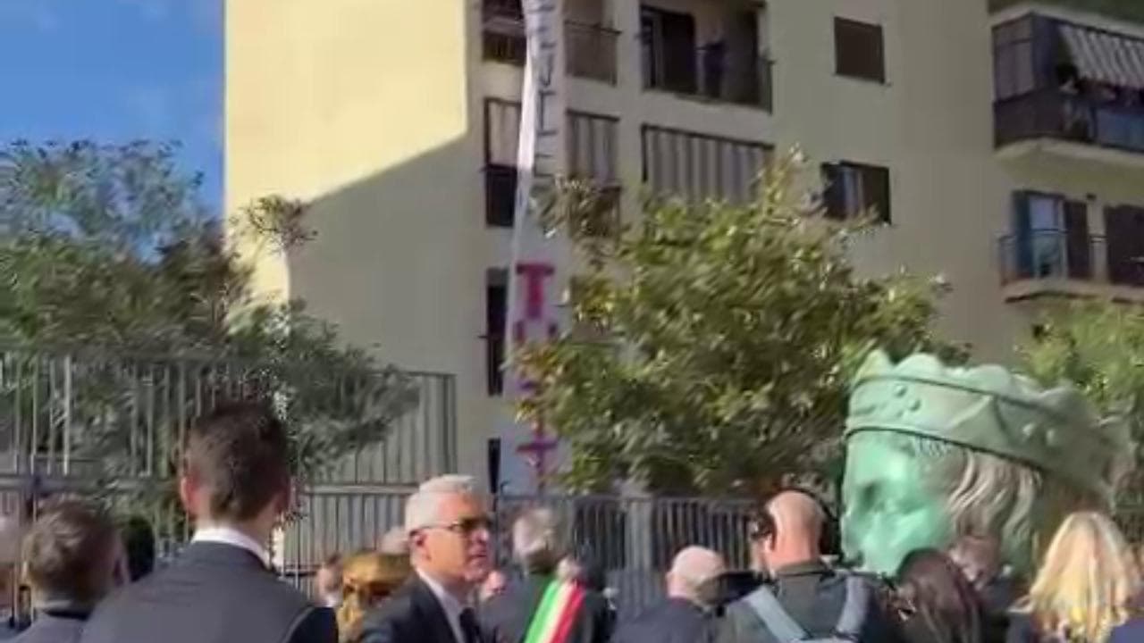 Mattarella a Scampia