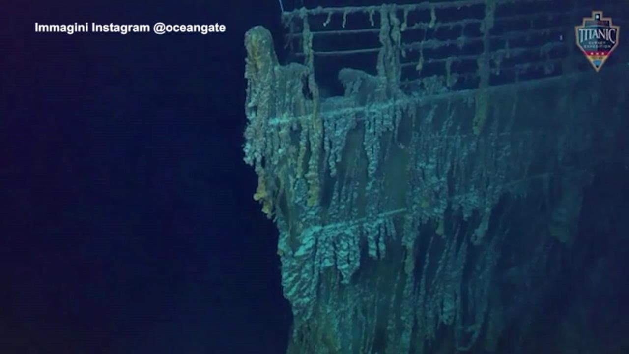 Immersi insieme al Titanic: le spettacolari immagini subacquee a 3800 metri di profondità