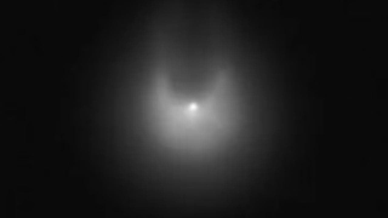 Il tragitto della cometa 12/P verso la Terra: ecco quando l'oggetto più grande di New York sarà visibile