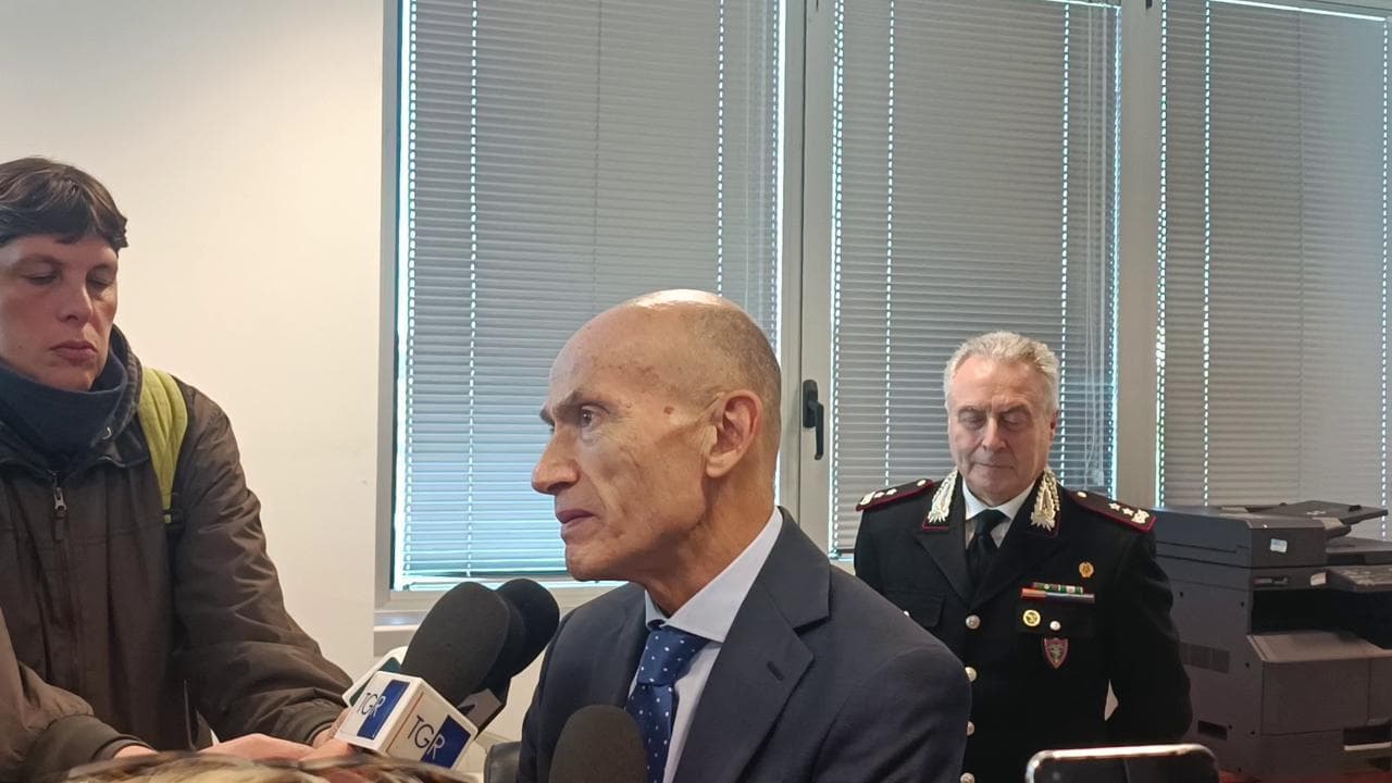 Il procuratore Fragliasso: il fiume Sarno parte pulito e arriva una cloaca
