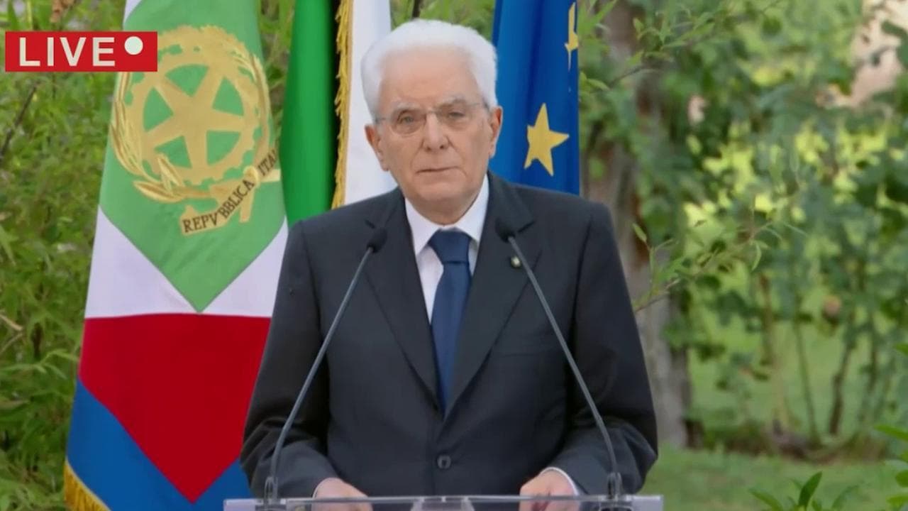 Mattarella: "Sulle riforme non possiamo fallire. Servono decisioni chiare ed efficaci"