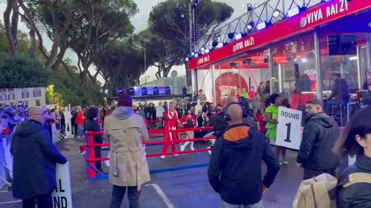 Fiorello, riparte al ritmo dello swing 'Viva Rai2!'