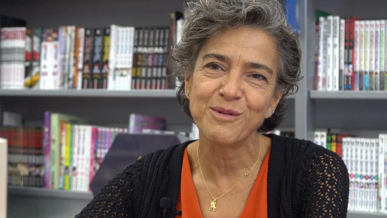 Valeria Ancione torna con 'E adesso dormi': "Le donne dei miei libri, anime misteriose"