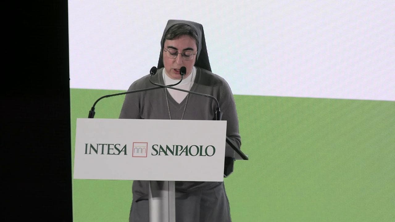 Il messaggio di Papa Francesco al convegno di Intesa: "Rimanete saldi alle ragioni iniziali del credito e della finanza"