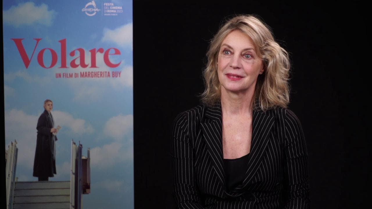 Margherita Buy: "Dalla paura di volare è nato il coraggio di fare la regista”