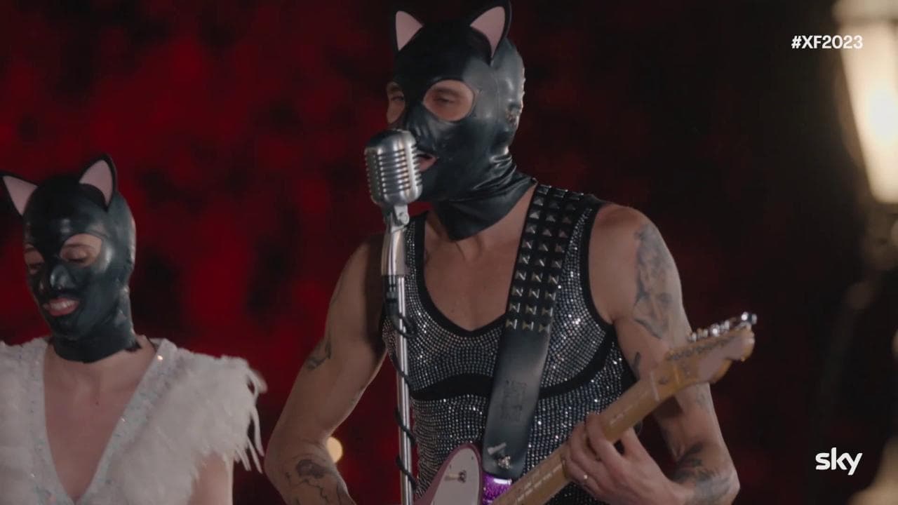 X Factor, Morgan rapito dagli Animaux Formidables: la loro esibizione si merita i live