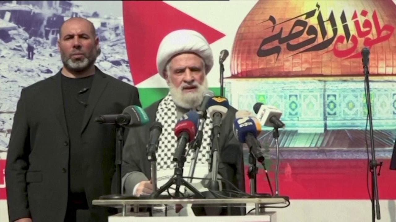 Libano, Hezbollah: "Inutile chiederci di restarne fuori. Pronti a colpire Israele al momento giusto"