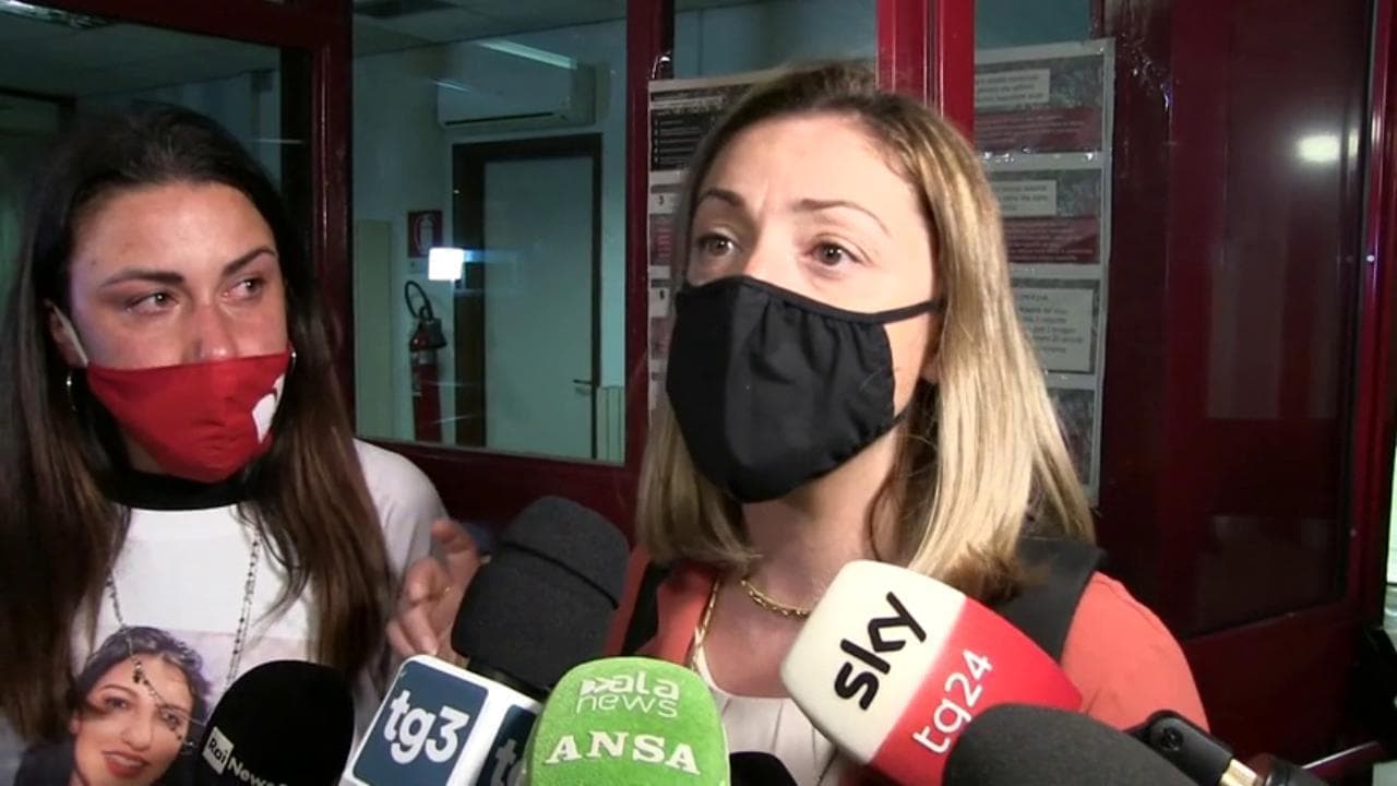 Sentenza Desirée, la zia in lacrime: "5 ore di agonia, ci aspettavamo 4 ergastoli"