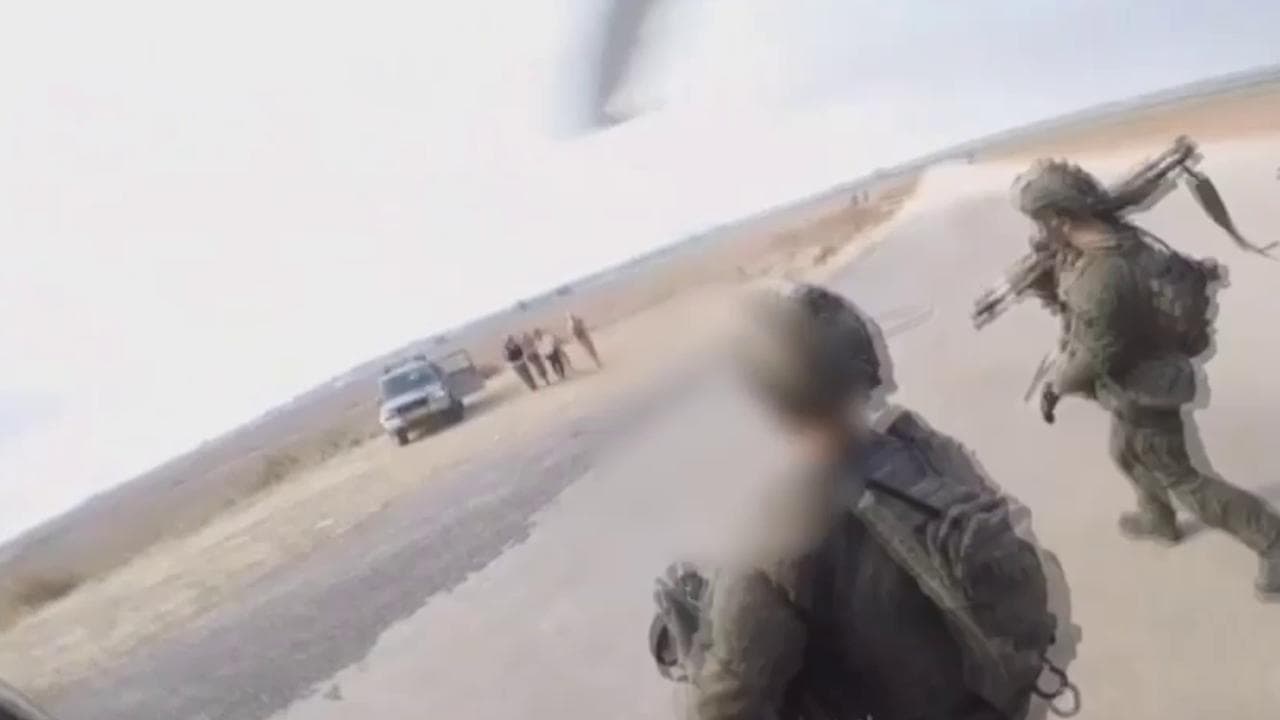 Le forze israeliane sotto il fuoco di Hamas salvano con elicotteri 180 feriti