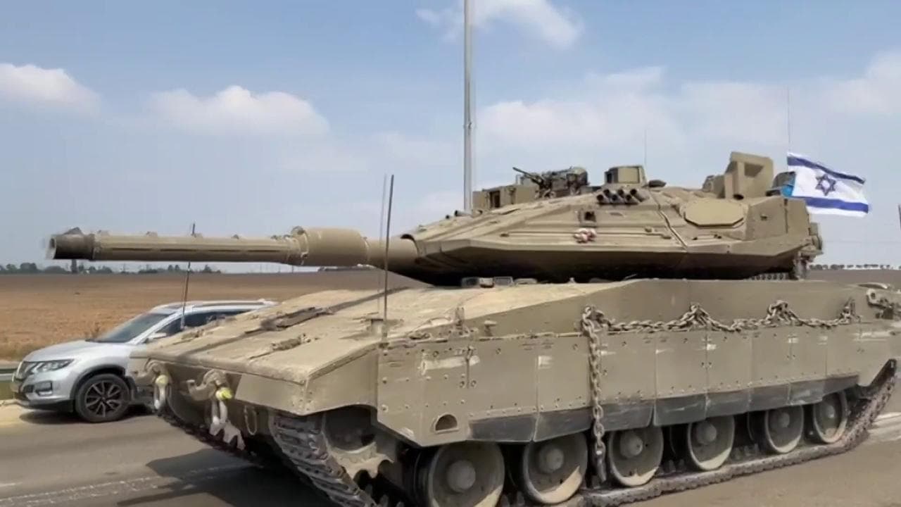 Avviata l'operazione "Spade di ferro" contro Hamas: truppe e carri armati israeliani arrivati al confine con la Striscia di Gaza