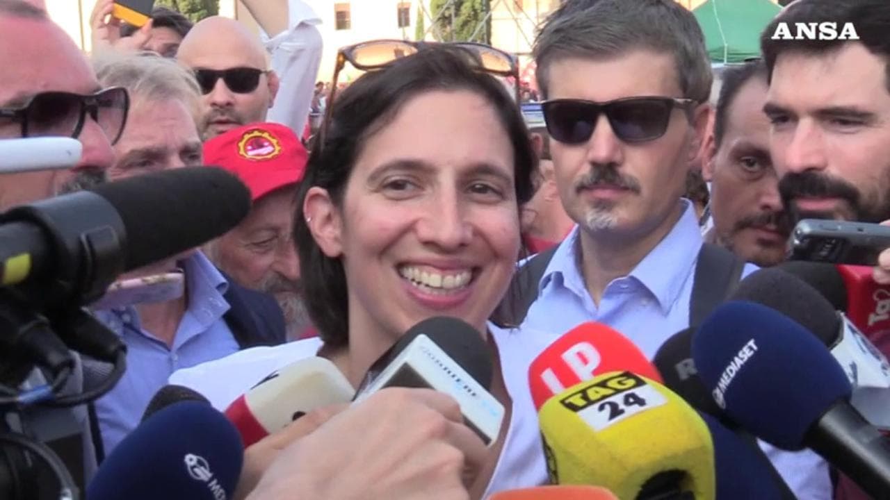 Schlein alla manifestazione Cgil per i diritti: "Qui l'Italia che lotta per salari e sanità pubblica"