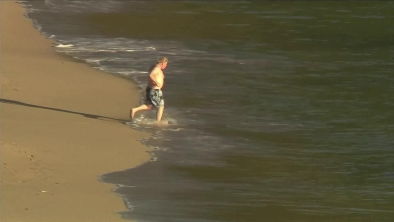 G7, jogging e nuoto, così Boris Johnson si prepara all'ultima giornata di vertice a Carbis Bay