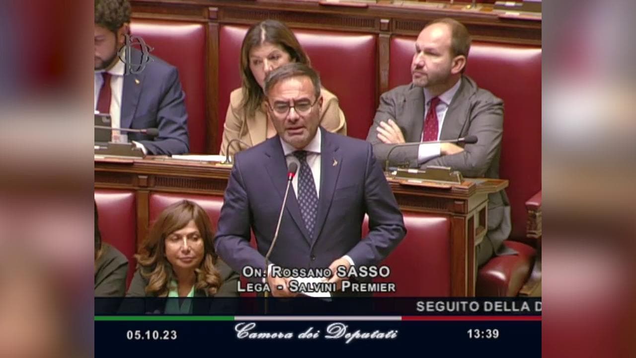 Alla Camera "educazione sessuale" e "porcherie":  lite tra Lega e M5S