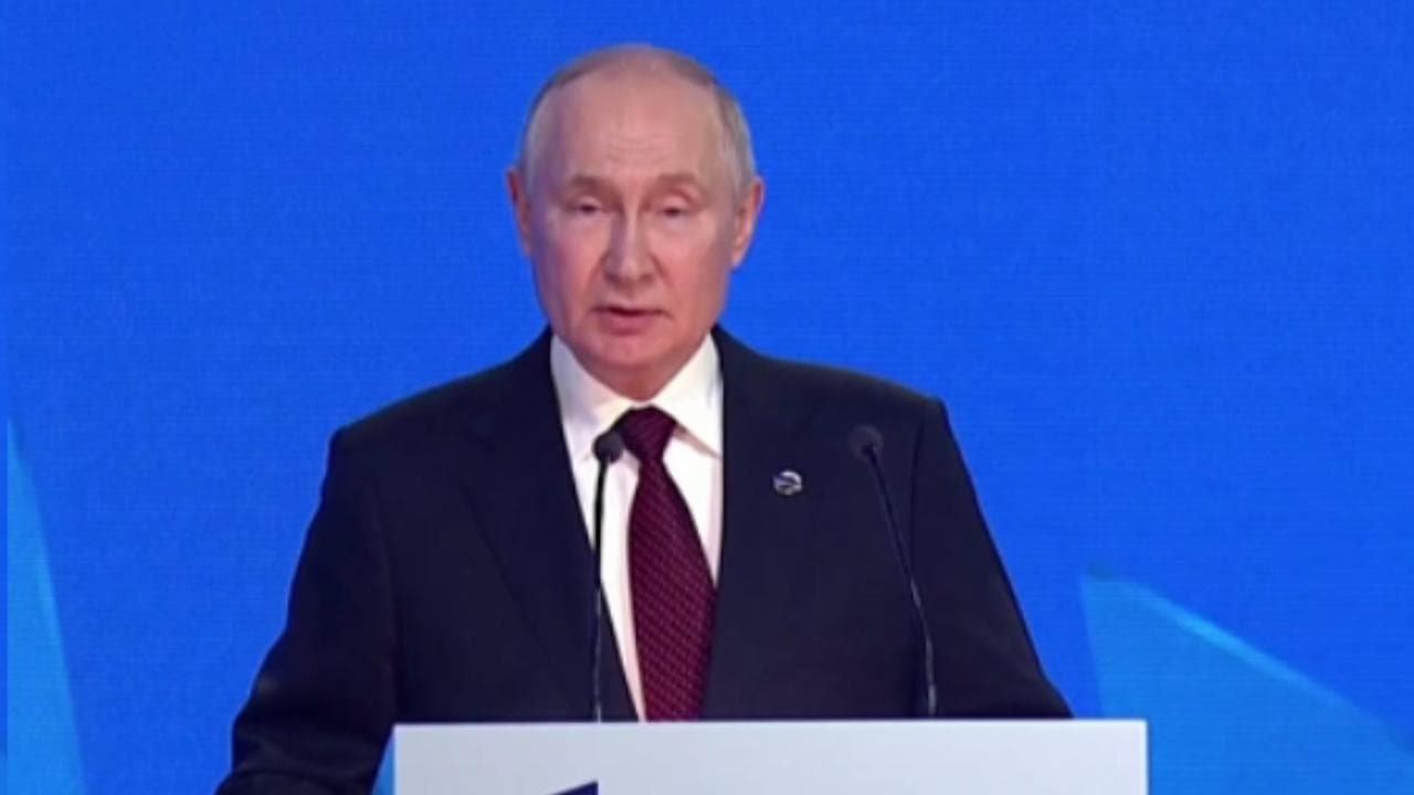 Putin: "Non abbiamo iniziato noi la cosiddetta guerra in Ucraina. Per l'Occidente chiunque non lo segua ciecamente è un nemico"