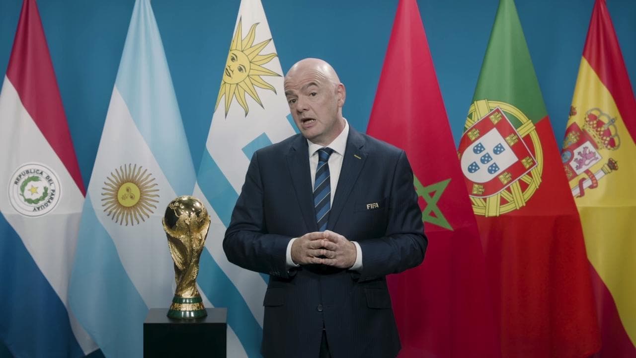 Mondiale 2030, Infantino: "Il mondo è diviso, ma il calcio lo riunisce per il centenario"