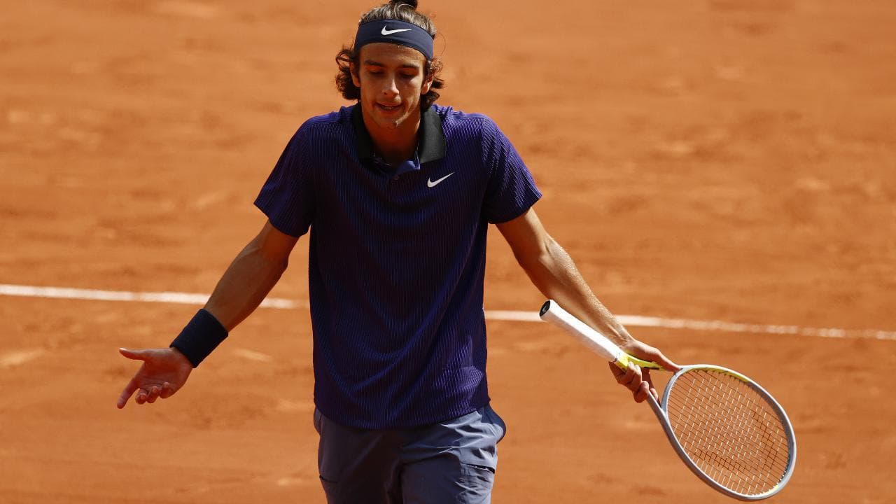 Roland Garros, chi è Lorenzo Musetti, il 19enne che ha sfiorato l'impresa contro Novak Djokovic