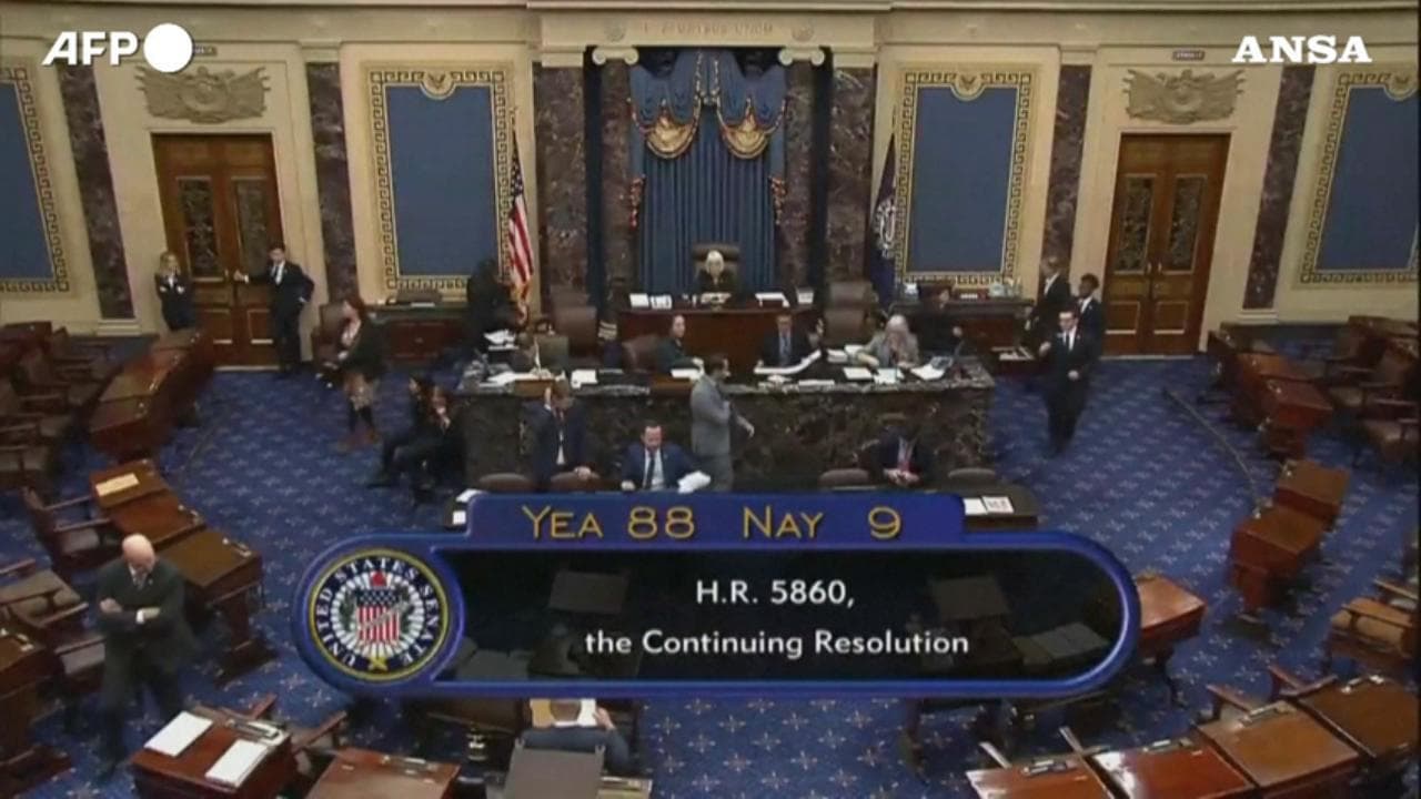 Il Congresso degli Usa scongiura lo shutdown ma cancella gli aiuti promessi all'Ucraina