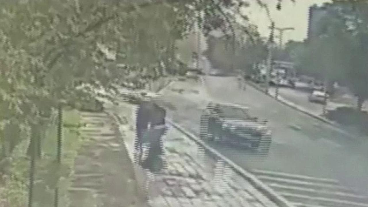 Turchia, attacco ad Ankara: l'esplosione ripresa da una telecamera di sorveglianza