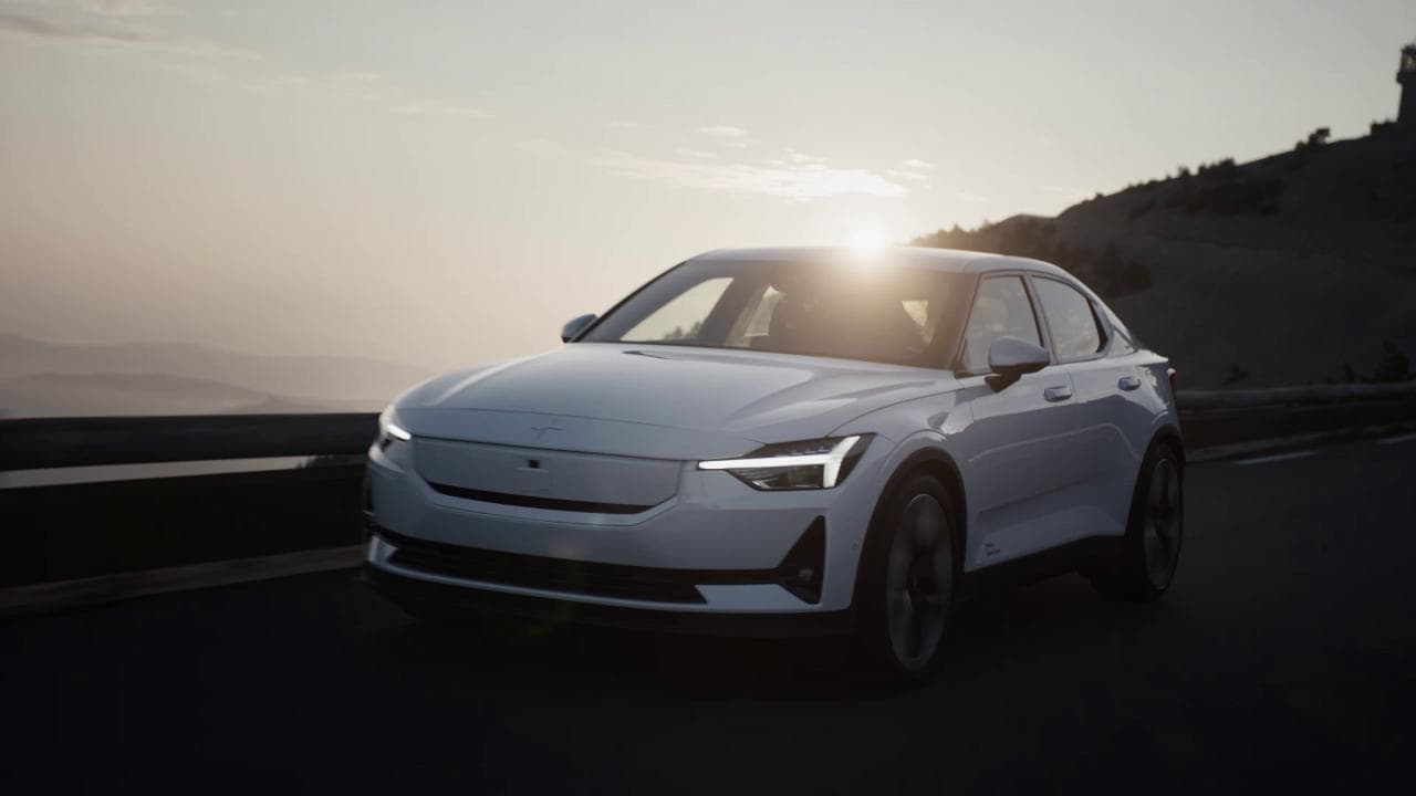 Polestar, dentro il salone del futuro