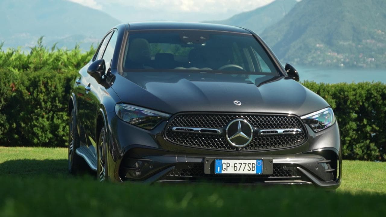 Mercedes GLC 300de, il Suv con la spina che fa 130 km in elettrico