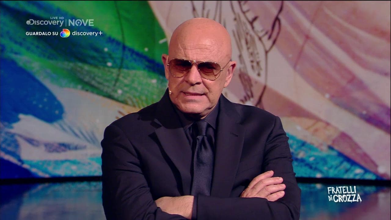 Crozza è di nuovo Sacchi: "Nel calcio di oggi solo avidité priva di umilté: Costacurta tagliava l'erba di San Siro"