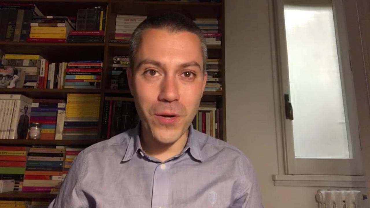 Lo strano mondo dei festival estivi: Saverio Raimondo e il nuovo numero di Robinson