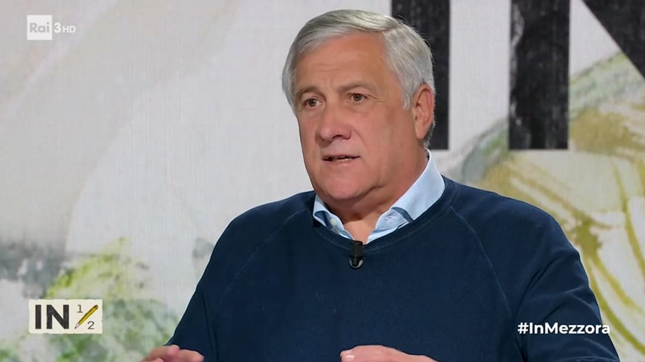 Tajani sulla proposta di Salvini: “Condono? Sanare solo qualche piccola cosa”