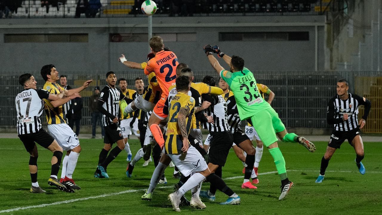 Ivan Provedel, il precedente del 2020: ecco il suo gol di testa in Ascoli-Juve Stabia