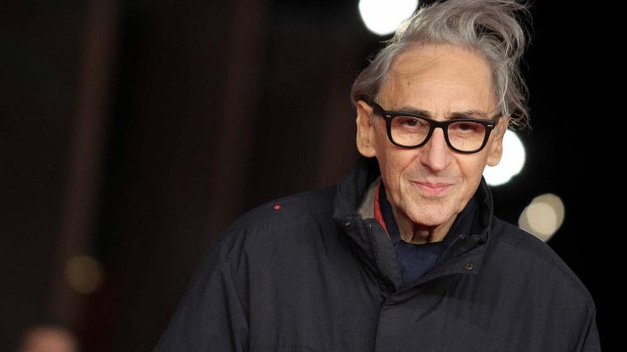 I dieci versi dalle canzoni di Battiato da appuntarsi e non dimenticare