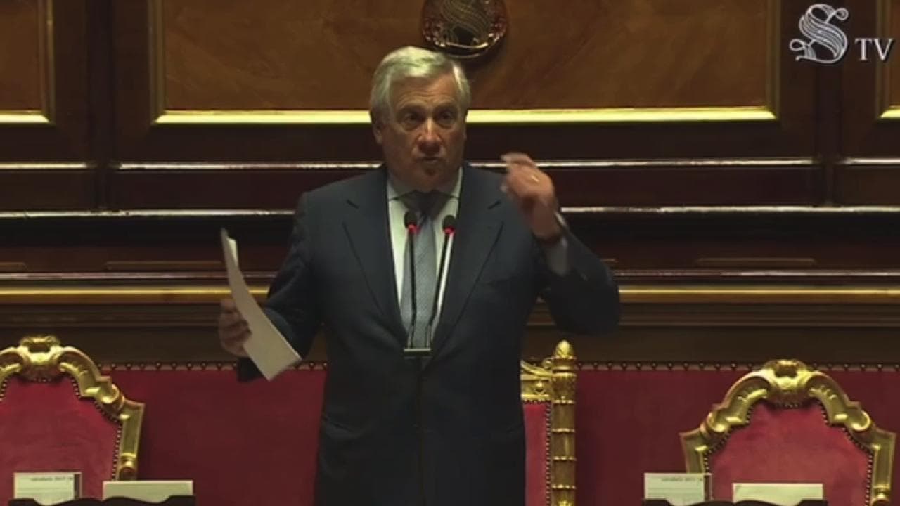 Tajani difende in Senato autonomia commissari Ue. Scalfarotto: “Manderò registrazione a Gentiloni”