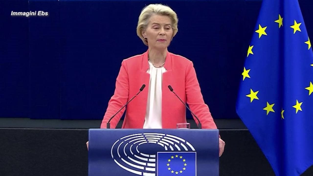 Von der Leyen chiama Draghi": "Gli abbiamo chiesto di prepare un report sulla competitività europea"