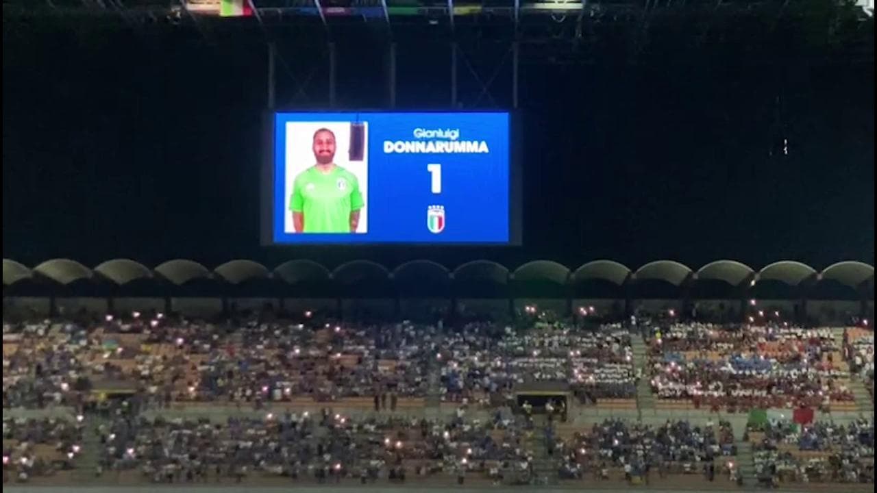 Italia-Ucraina, per Donnarumma fischi e qualche applauso dal pubblico di San Siro