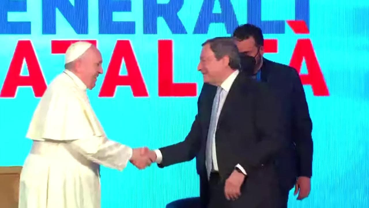 Natalità, Papa Francesco: "In Italia un inverno demografico freddo e buio"