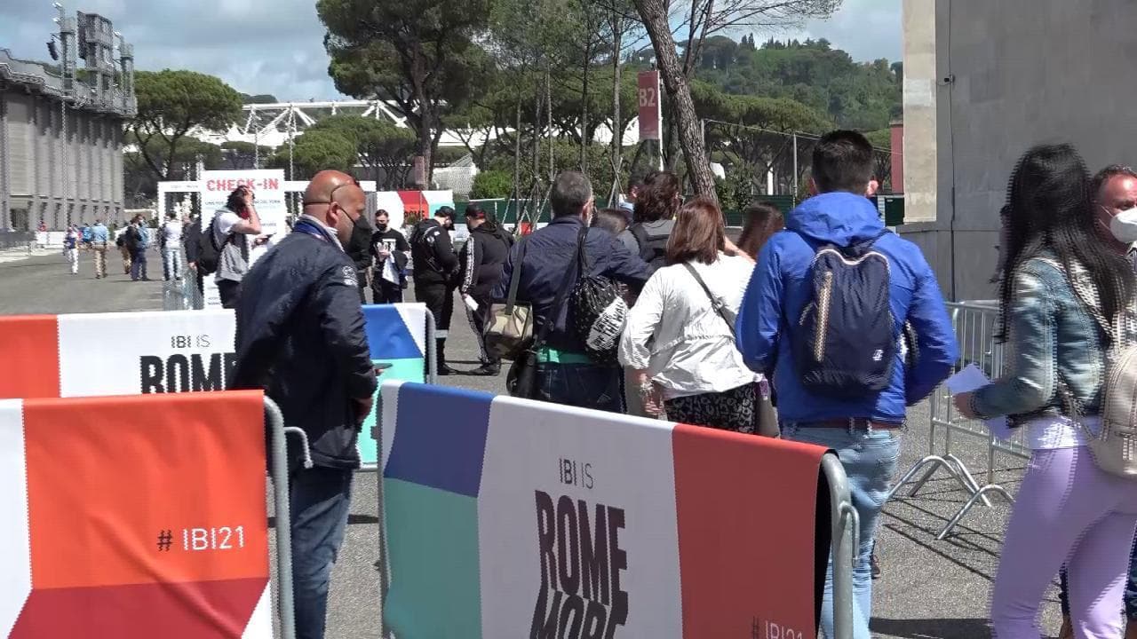 Tennis, gli Internazionali riaprono al pubblico: "Dal vivo è un'altra cosa, siamo dei privilegiati"
