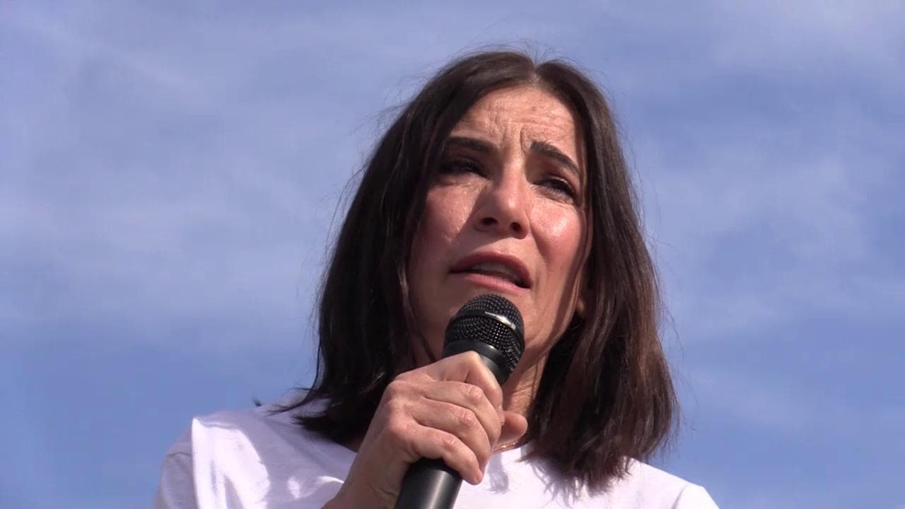 Ddl Zan, Paola Turci a Milano: "Voglio diritti uguali per tutti ca..o!"