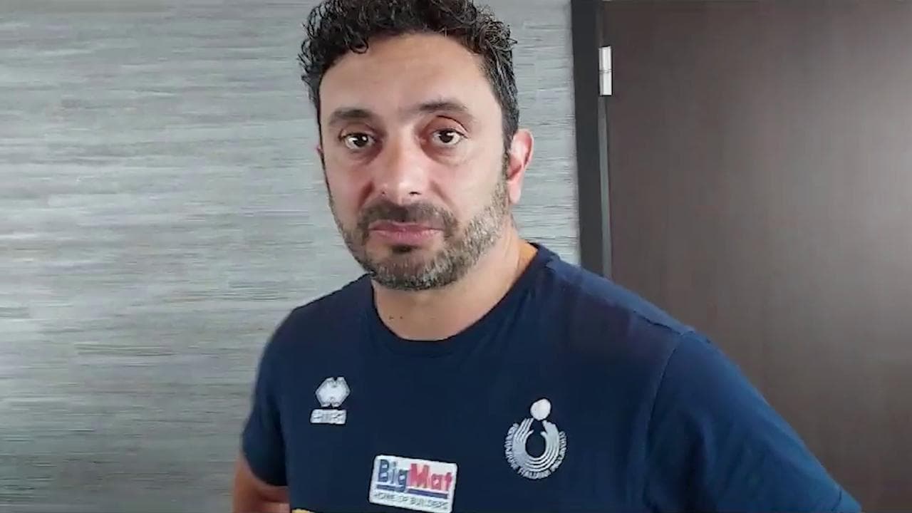 Volley, Mazzanti risponde a Santarelli: “Dice che Egonu soffre? Lui non vive la mia situazione”